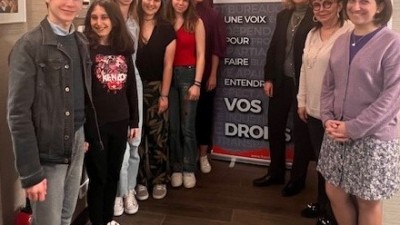 High Commissioner meets high school students behind the Stop Hate project
